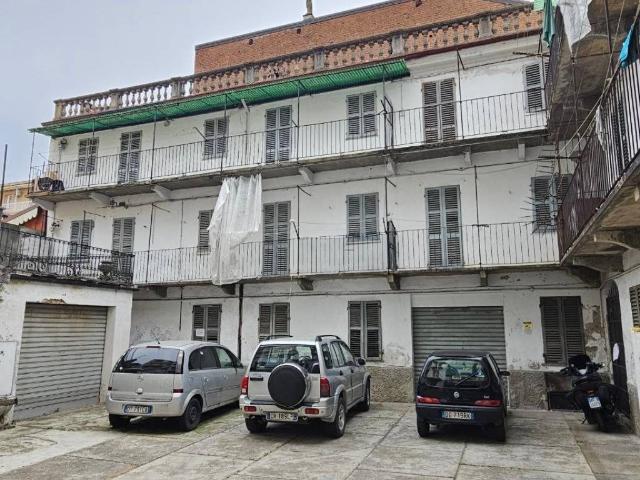 Palazzo in vendita a Rione San Silvestro, Piemonte