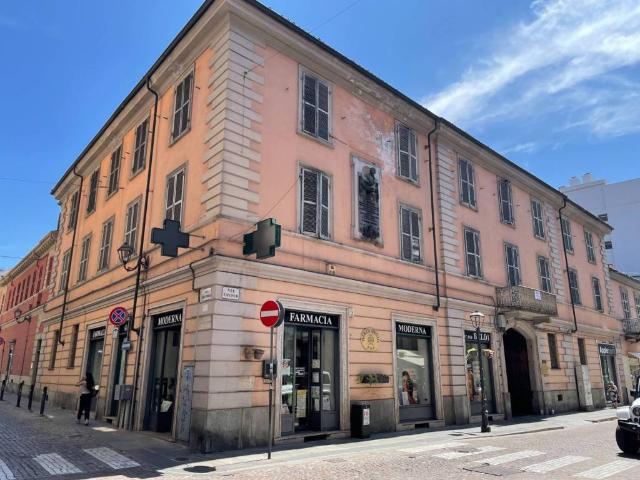 Palazzo in vendita a Rione San Paolo, Piemonte