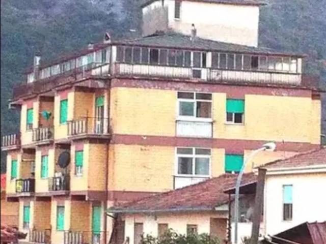 Palazzo in vendita a Atina Inferiore - Ponte Melfa, Atina