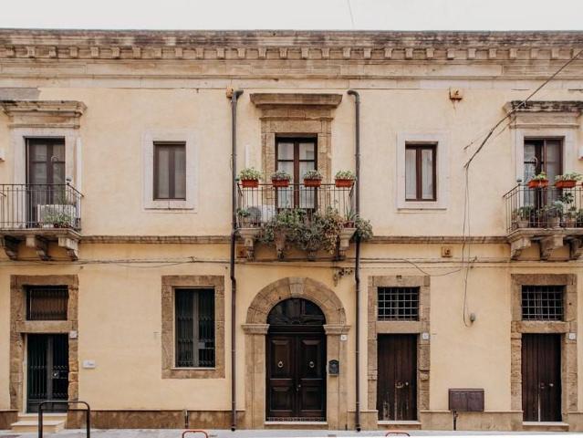 Palazzo in vendita a Augusta, Siracusa