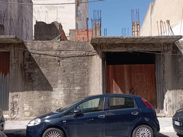 Palazzo in vendita a Augusta, Siracusa