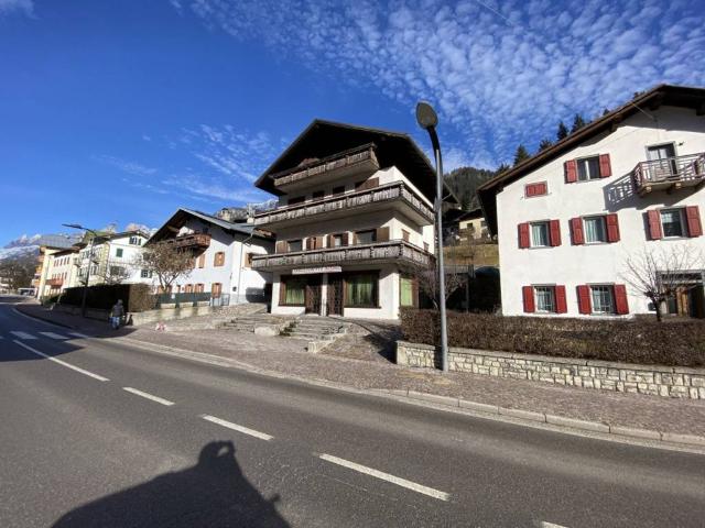 Palazzo in vendita a Villapiccola