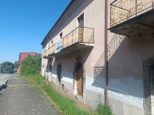 Palazzo in vendita a Avellino, Campania
