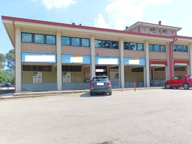 Palazzo in vendita a Avellino, Campania