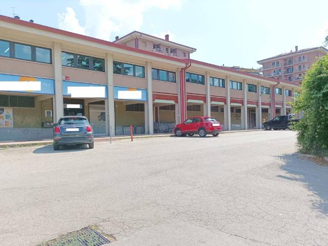 Palazzo in vendita a Avellino, Campania