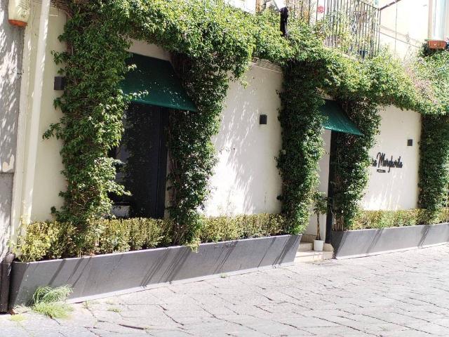 Palazzo in vendita a Borgo San Lorenzo, Aversa