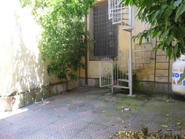 Palazzo in vendita a Borgo San Lorenzo, Aversa
