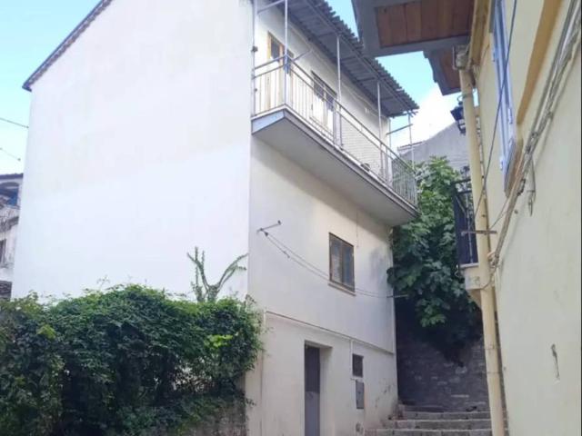 Palazzo in vendita a Avigliano, Basilicata