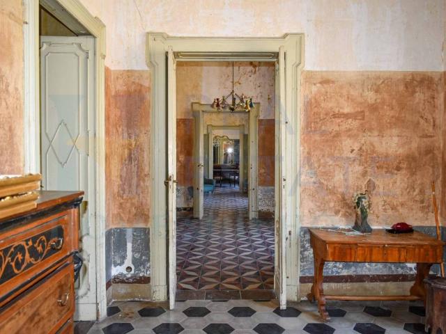 Palazzo in vendita a Avola, Sicilia