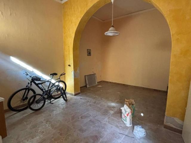 Palazzo in vendita a Bagheria, Sicilia