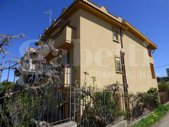 Palazzo in vendita a Bagheria, Sicilia