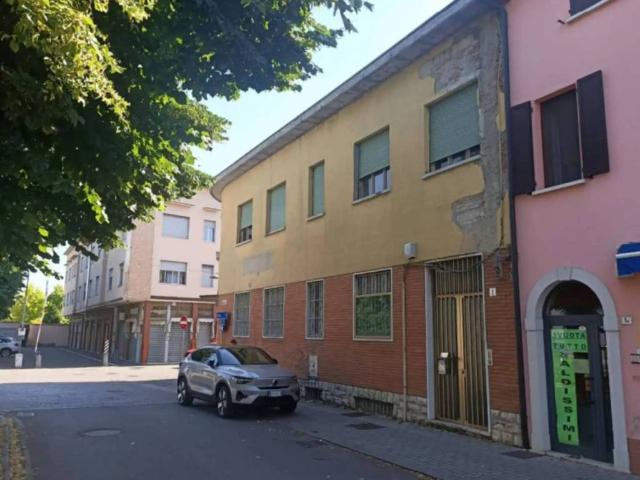 Palazzo in vendita a Bagnolo Mella, Lombardia