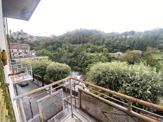 Palazzo in vendita a Unione di comuni Montana Lunigiana, Bagnone