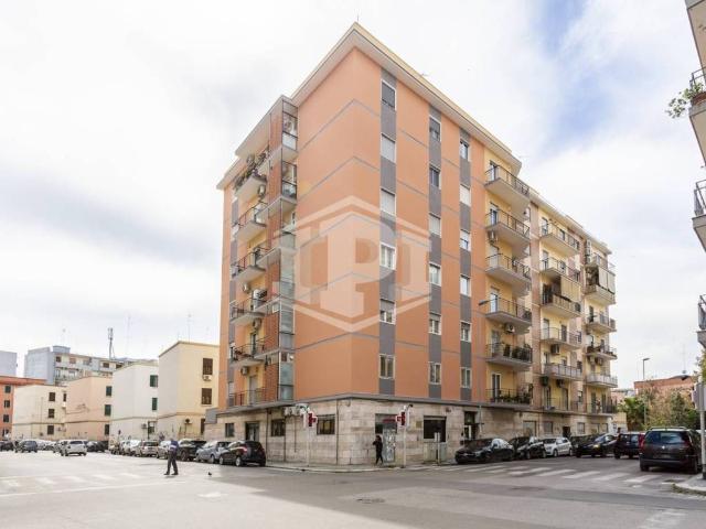 Palazzo in vendita a Puglia, Bari