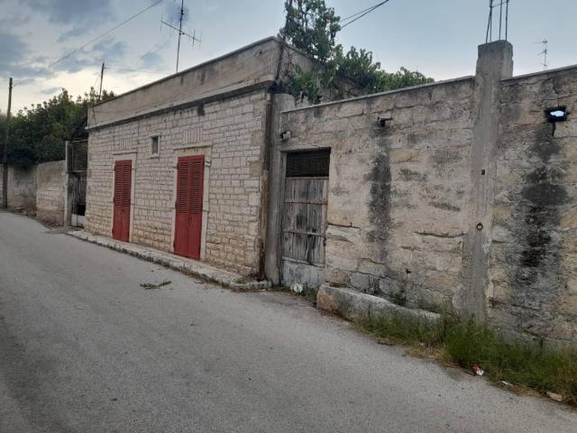 Palazzo in vendita a Municipio 5, Puglia