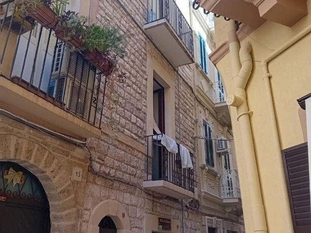 Palazzo in vendita a Puglia, Bari