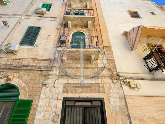 Palazzo in vendita a Murat, Bari