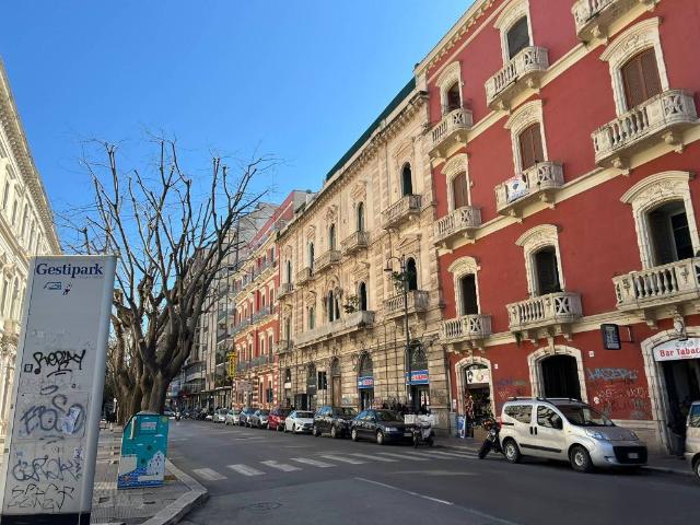 Palazzo in vendita a Murat, Bari