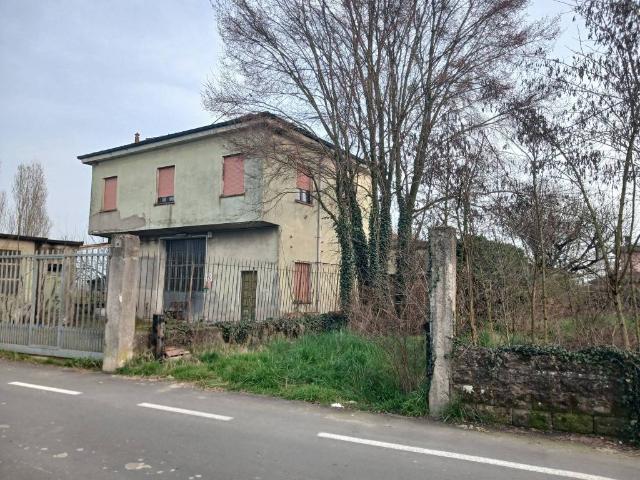 Palazzo in vendita a Bascapè, Lombardia