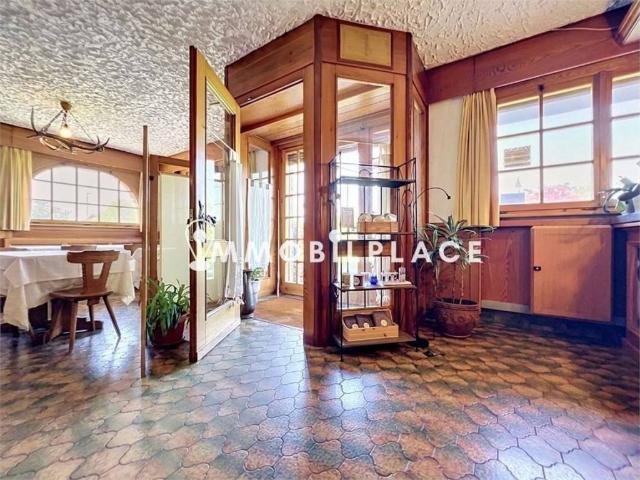 Palazzo in vendita a Comunità Alta Valsugana e Bersntol, Baselga Di Piné