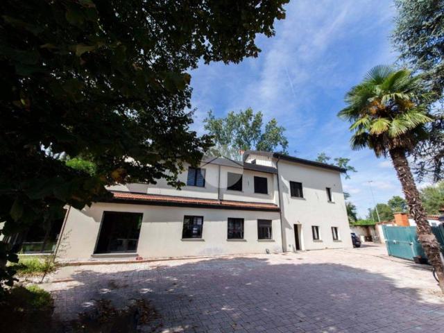 Palazzo in vendita a Milano 3, Basiglio