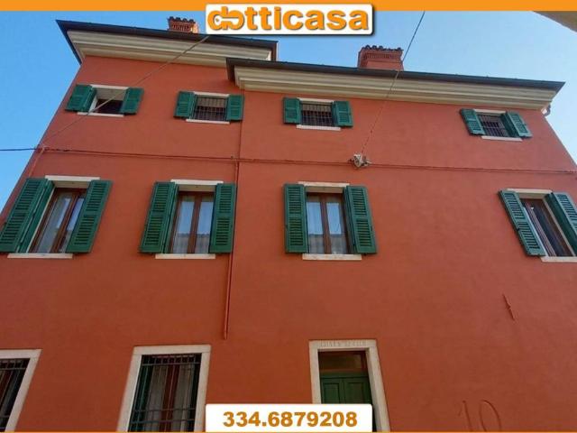 Palazzo in vendita a Sarson, Bassano Del Grappa