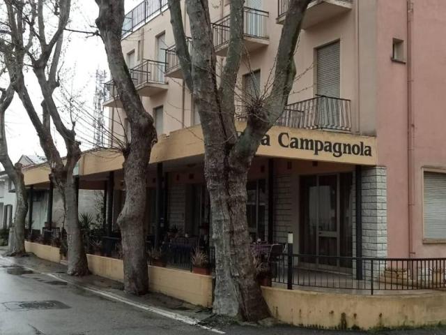 Palazzo in vendita a Bellaria, Reggio Emilia