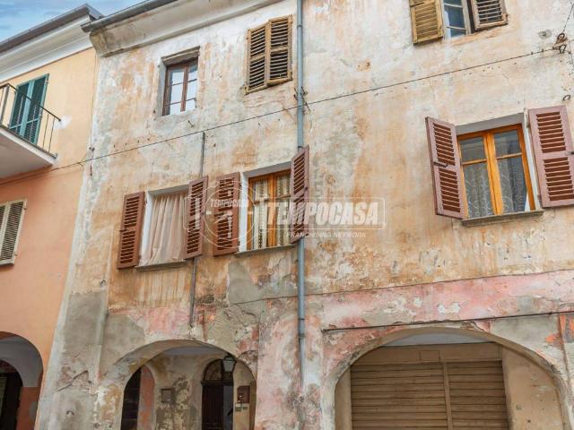 Palazzo in vendita a Piemonte, Cuneo