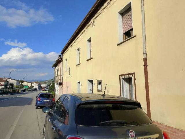Palazzo in vendita a Benevento, Campania