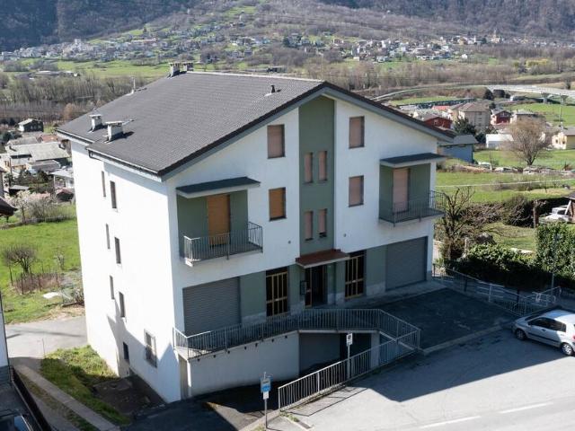 Palazzo in vendita a Berbenno Di Valtellina, Lombardia