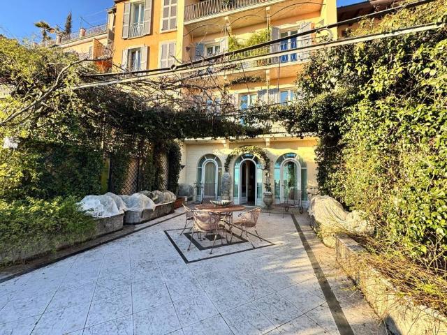 Palazzo in vendita a Città Alta, Bergamo