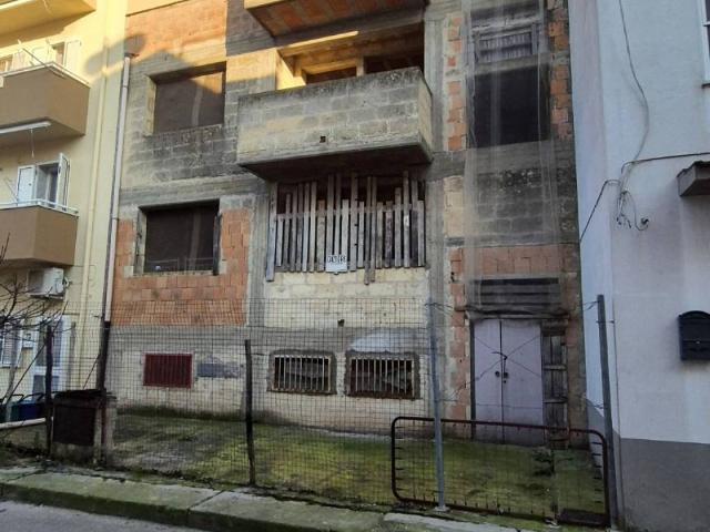 Palazzo in vendita a Bernalda, Basilicata