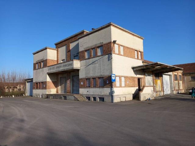 Palazzo in vendita a Besenzone, Reggio Emilia