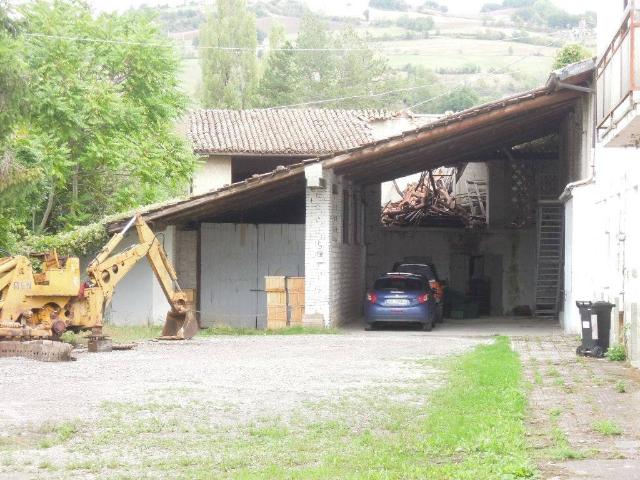 Palazzo in vendita a San Bernardino, Bettola