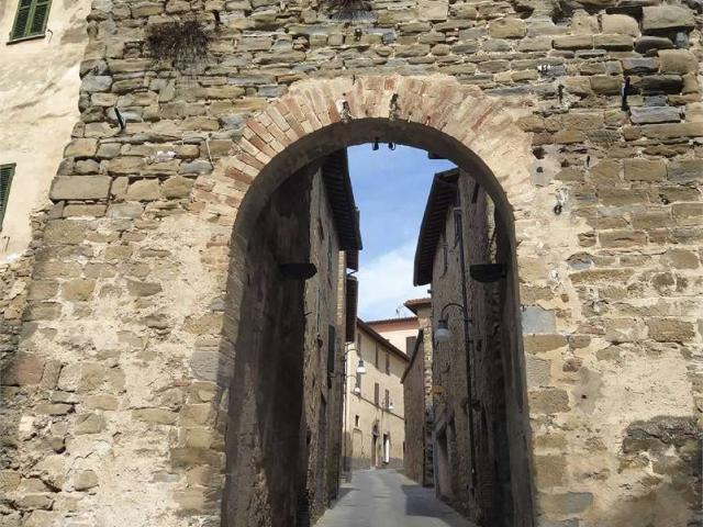 Palazzo in vendita a Bettona, Umbria