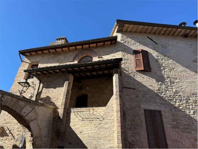 Palazzo in vendita a Bevagna, Umbria
