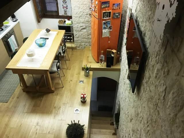 Palazzo in vendita a Puglia, Barletta-andria-trani