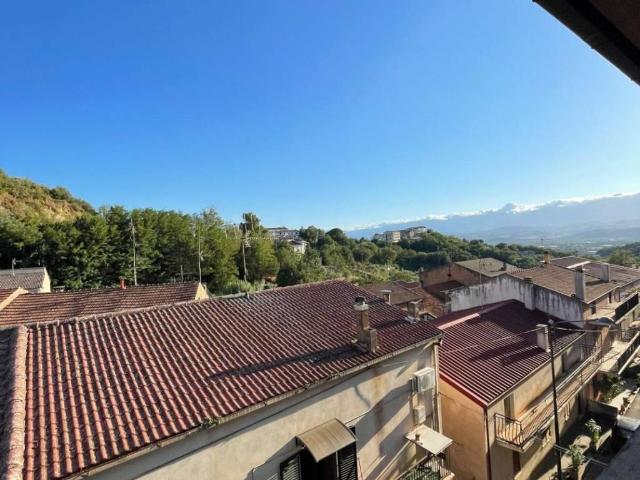 Palazzo in vendita a Calabria, Cosenza