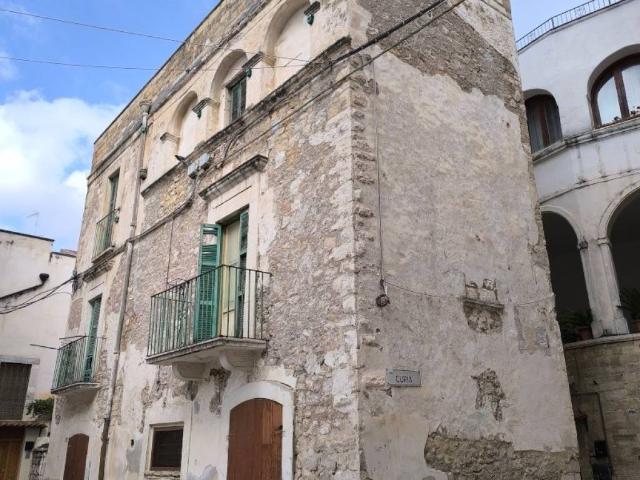 Palazzo in vendita a Puglia, Bari