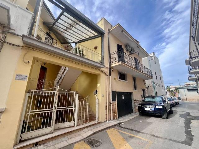 Palazzo in vendita a Puglia, Bari