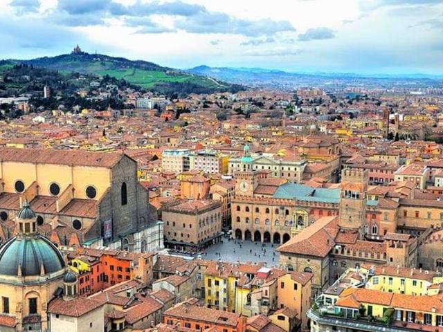 Palazzo in vendita a Porto-Saragozza, Bologna