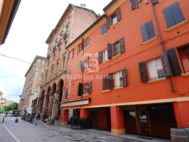 Palazzo in vendita a Porto-Saragozza, Bologna