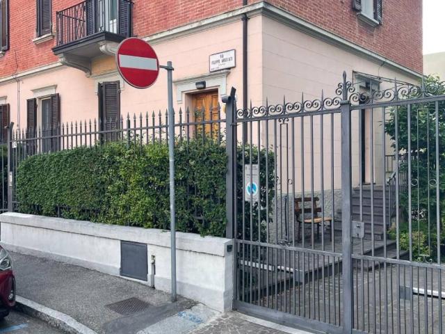 Palazzo in vendita a Santo Stefano, Bologna