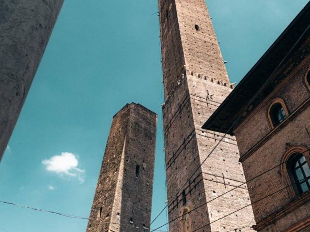 Palazzo in vendita a Casteldebole, Bologna