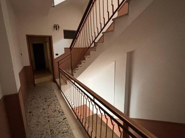 Palazzo in vendita a Piemonte, Vercelli