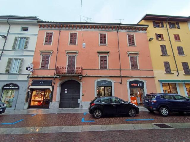 Palazzo in vendita a Piemonte, Novara