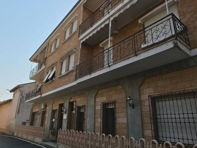 Palazzo in vendita a Borgoratto Alessandrino, Alessandria