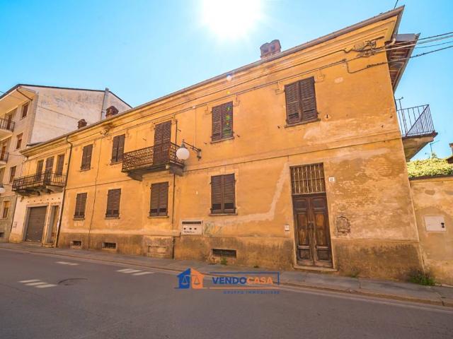 Palazzo in vendita a Piemonte, Cuneo