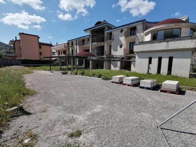 Palazzo in vendita a Bracigliano, Campania