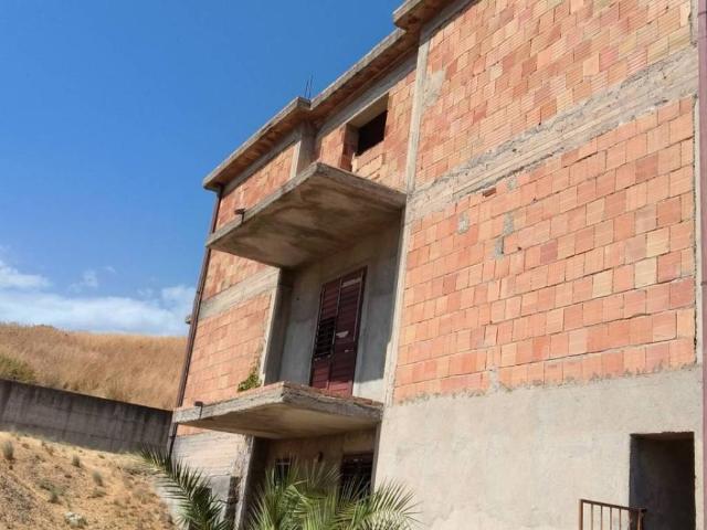 Palazzo in vendita a Calabria, Reggio Calabria